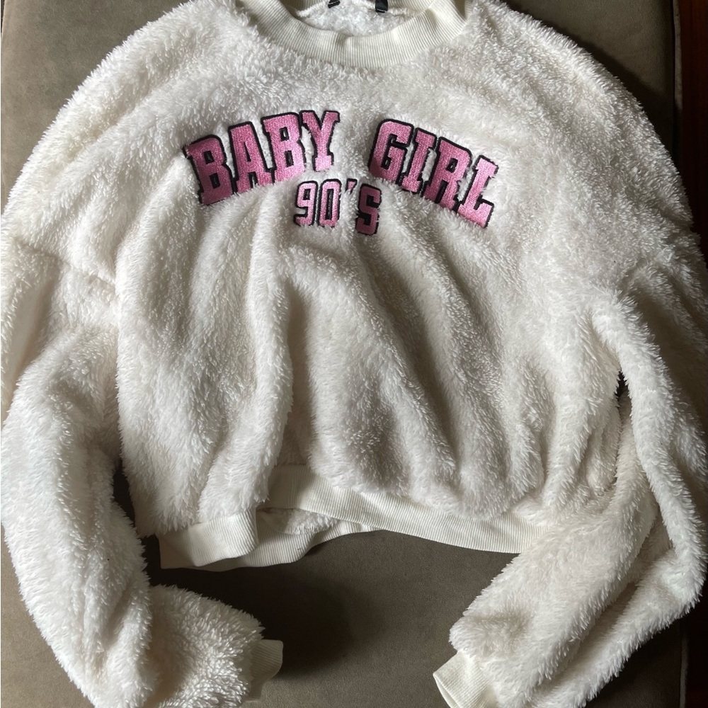 Cropped Fluffy Sweater